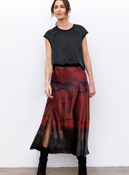 Go Slit Difference Skirt in winter print