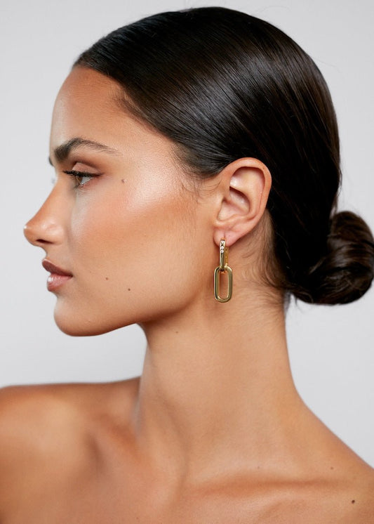 Golden Link Earrings from ANNI LU at Edito boutique