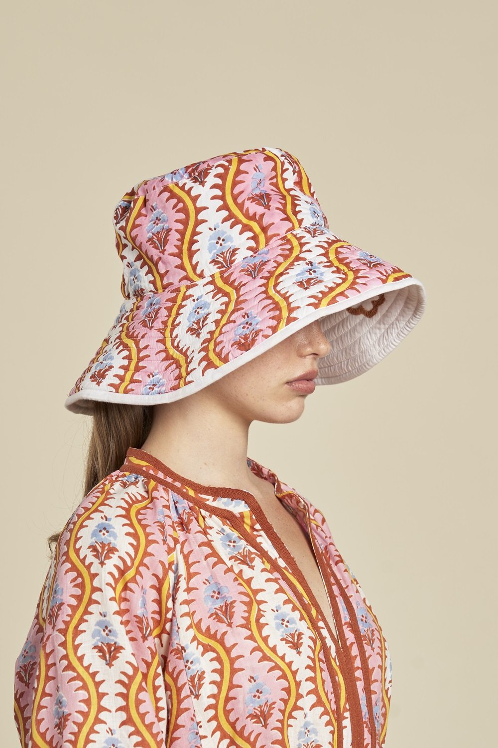 Hannah Artwear Sunnie Bucket Hat in Dusk