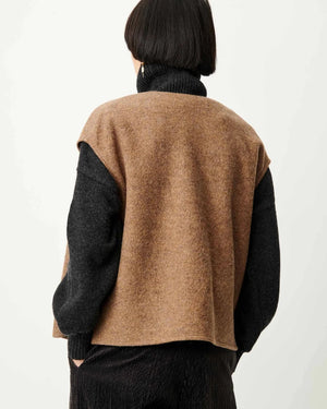 Hanzo Vest in Alpaga from SESSUN at Edito Boutique