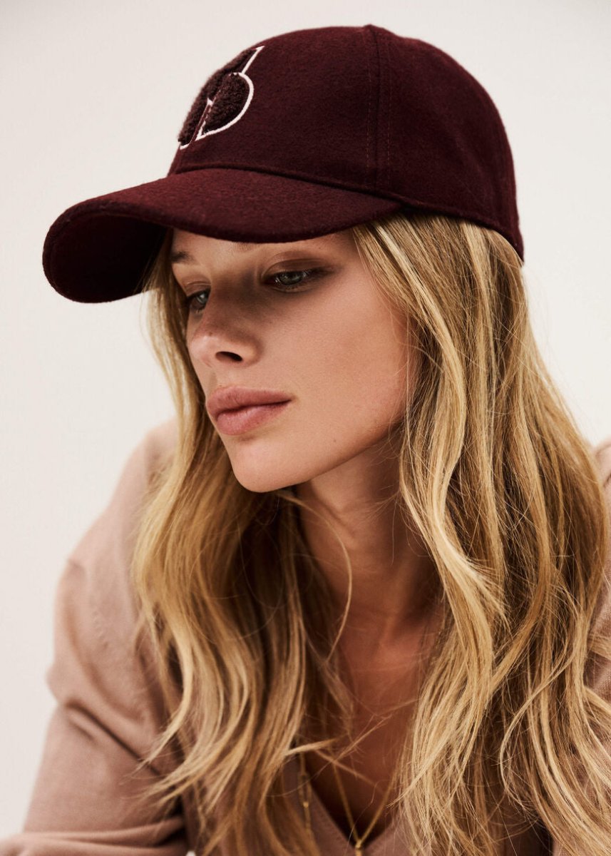 Heloa Cap in Plum from BA&SH at Edito boutique