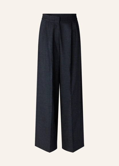 Hojika Pant in Indigo from SESSUN at Edito boutique