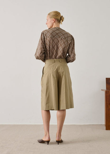 Imogen Bermuda Shorts in Sand from SOEUR at Edito boutique