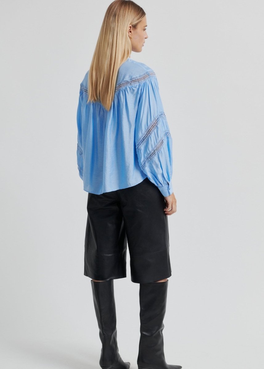 Indy Shirt in Frozen from SECOND FEMALE at Edito Boutique