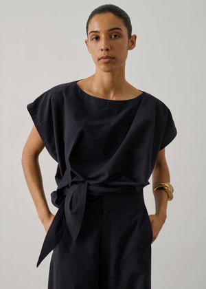 Itea Blouse in Midnight from SOEUR at Edito boutique