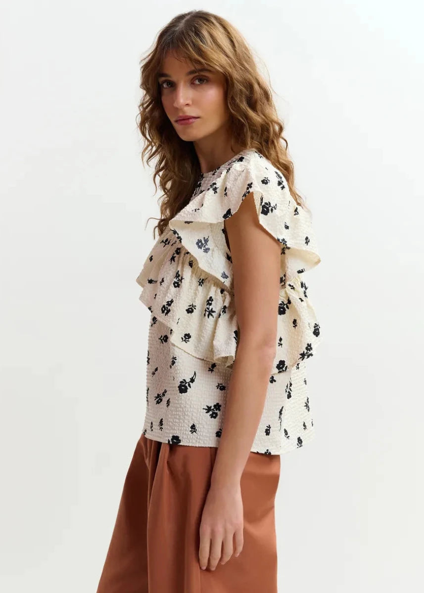 Joojoo Ruffle Top in Off White from ESSENTIEL ANTWERP at Edito Boutique