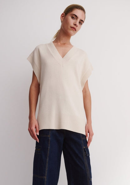 Leva Vest from MORRISON at Edito boutique