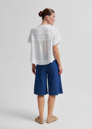Maise SS Blouse in Egret from SECOND FEMALE at Edito Boutique