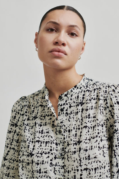 Maluka SS Shirt in French OakSECOND FEMALEEdito boutique