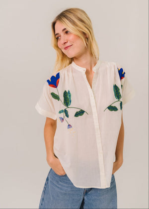 Maya Corolle Blouse in Ecru from SACRECOEUR at Edito boutique