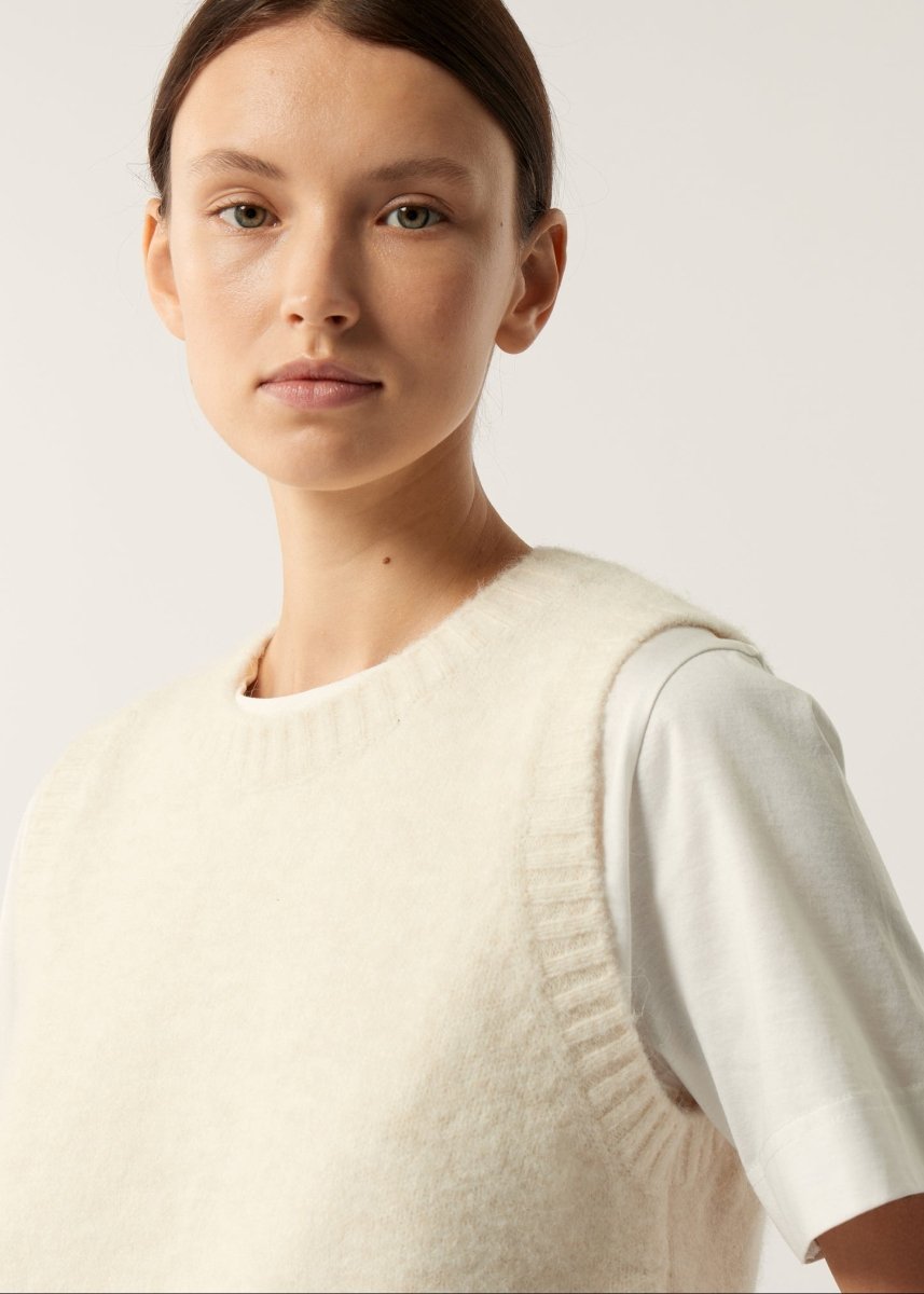 Namaste Pullover in Ecru from SOEUR at Edito boutique