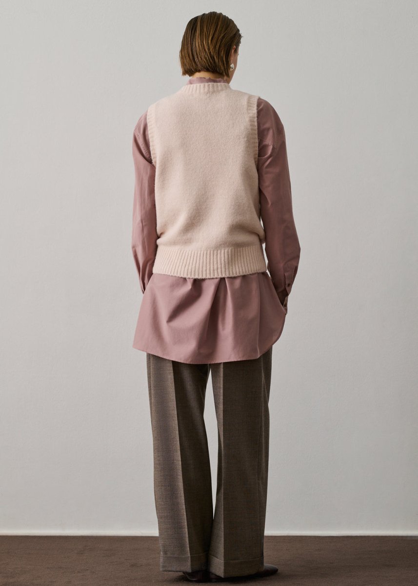 Namaste Pullover in Rose from SOEUR at Edito boutique