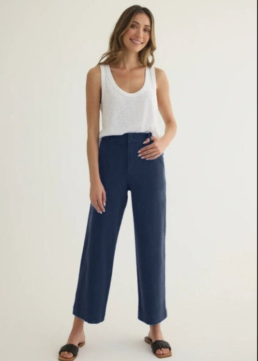 Saige Wide Leg Crop Pant in Navy from BELLA DAHL at Edito boutique
