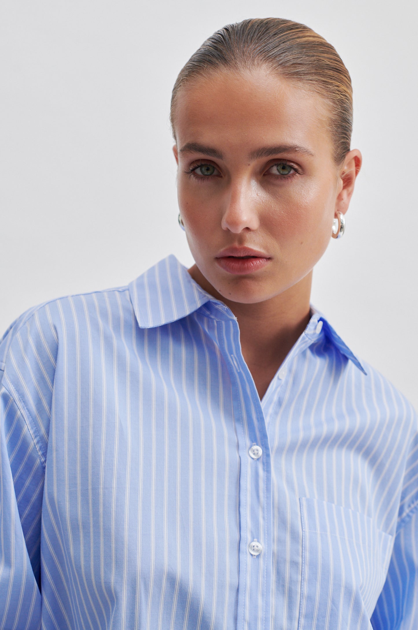 Second Female Amale Shirt in Light Blue Stripes