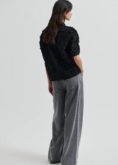Seena Shirt in Black from SECOND FEMALE at Edito boutique