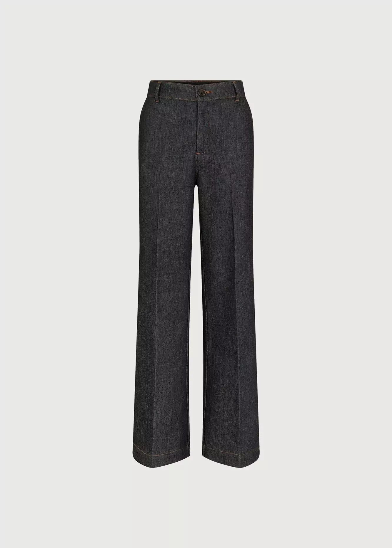Soeur California Jean in Raw Black