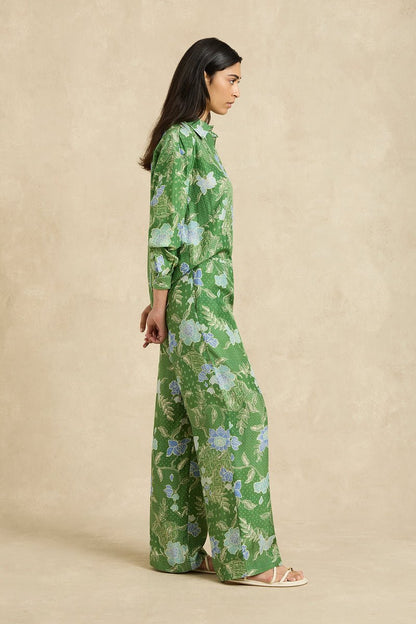 Stevie Shirt in Jungle Green from HANNAH ARTWEAR at Edito boutique