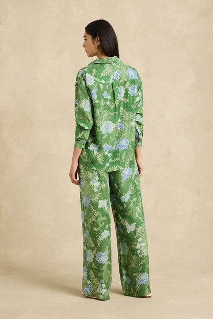 Stevie Shirt in Jungle Green from HANNAH ARTWEAR at Edito boutique