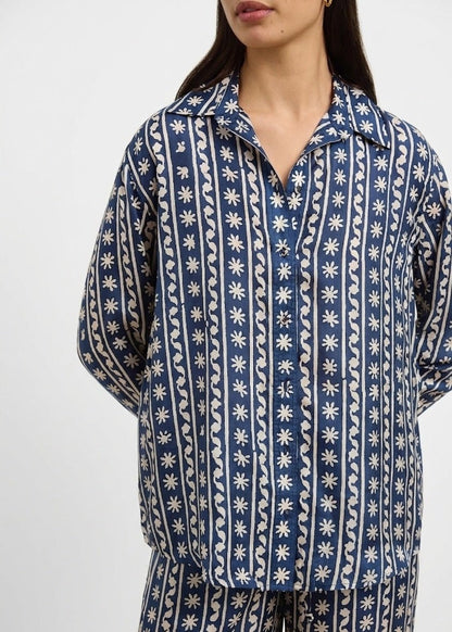 Stevie Shirt in Wave wonder from HANNAH ARTWEAR at Edito boutique