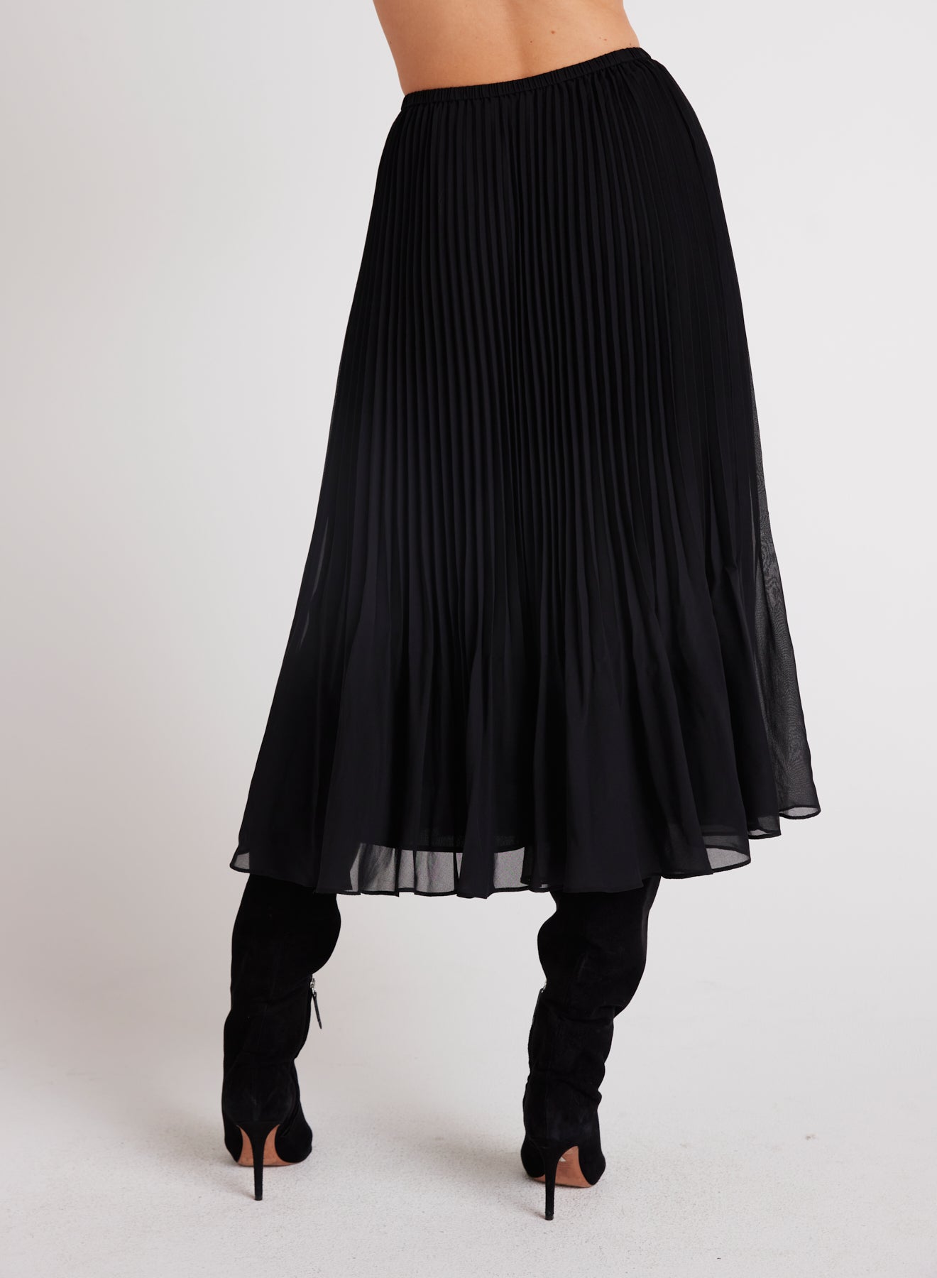 Sunburst Pleated Midi Skirt in Black from Bella Dahl