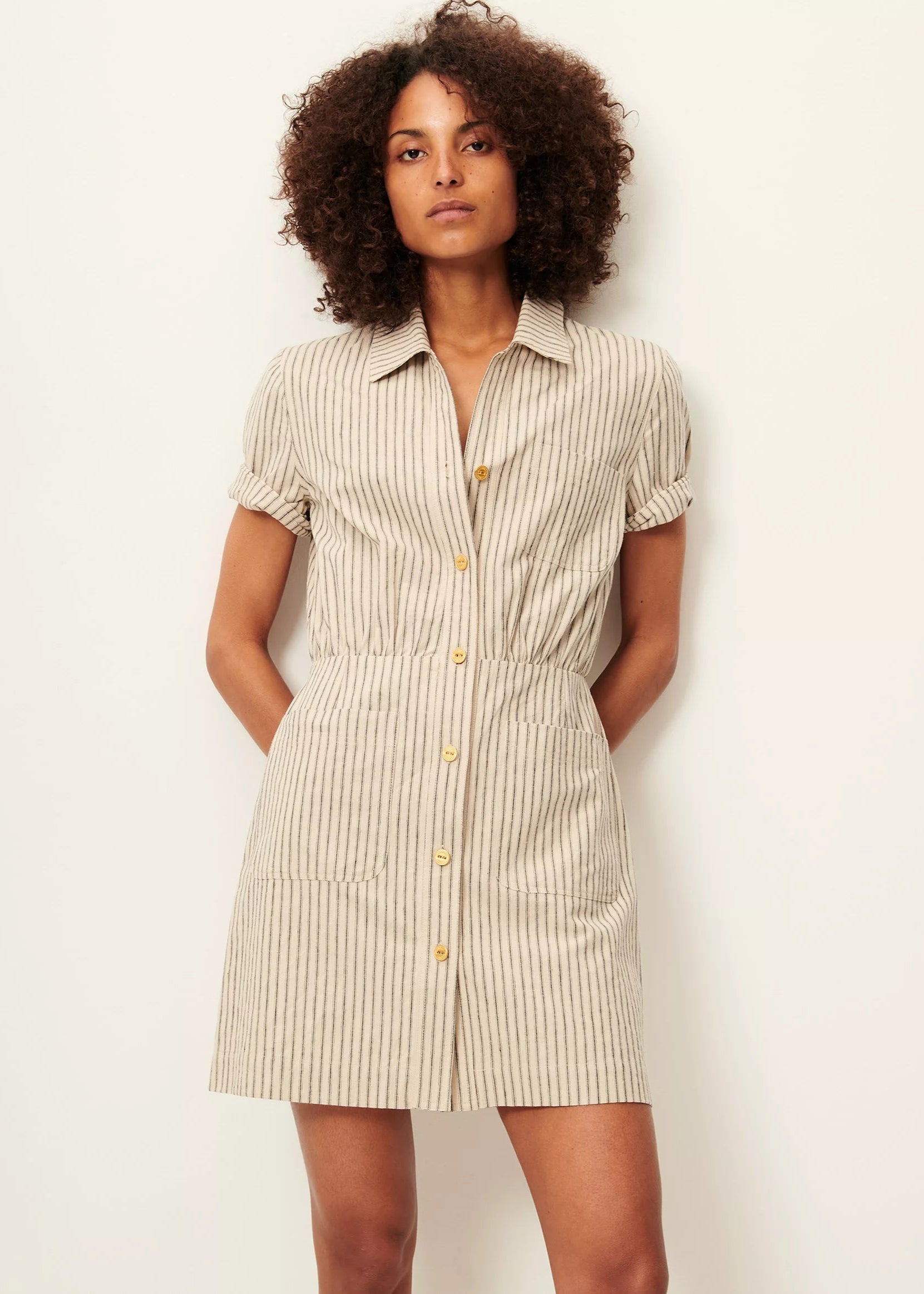 Tanohi Dress in Sandblack from Sessun