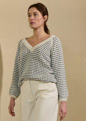 Textured Sweater in Ecru/Black from SITA MURT at Edito boutique