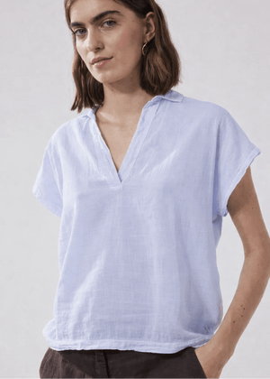 Tuggen T-Shirt in Sky from HARTFORD at Edito boutique