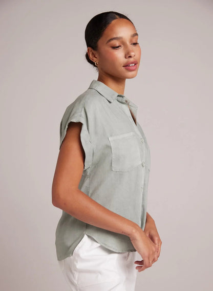 Two Pocket Short Sleeve Shirt from BELLA DAHL at Edito boutique