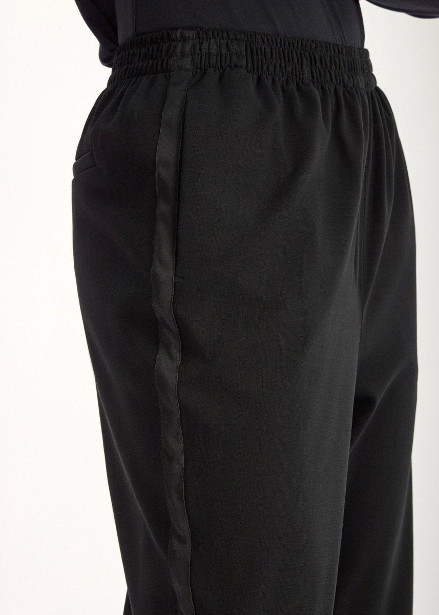 Tyler Cotton Pant in Black from JAC + JACK at Edito boutique