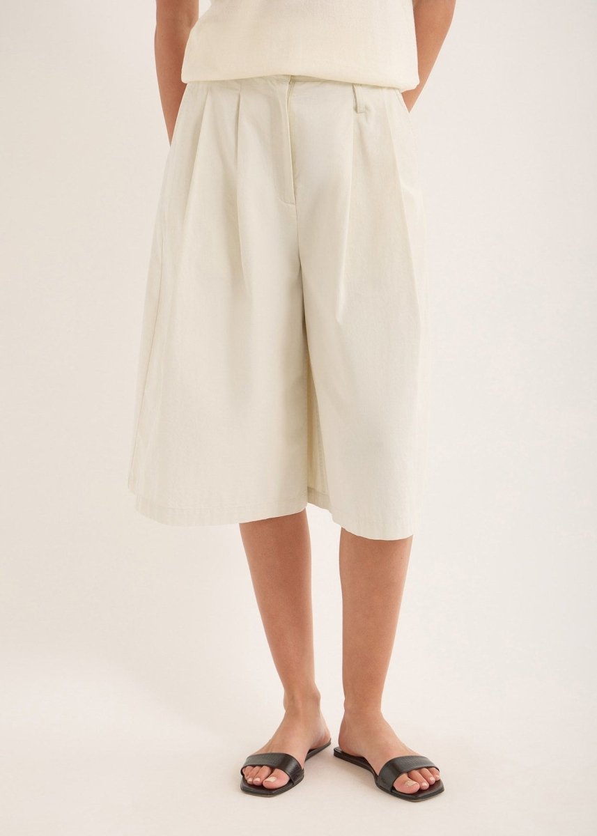Verner Shorts in Ante White from JAC + JACK at Edito Boutique