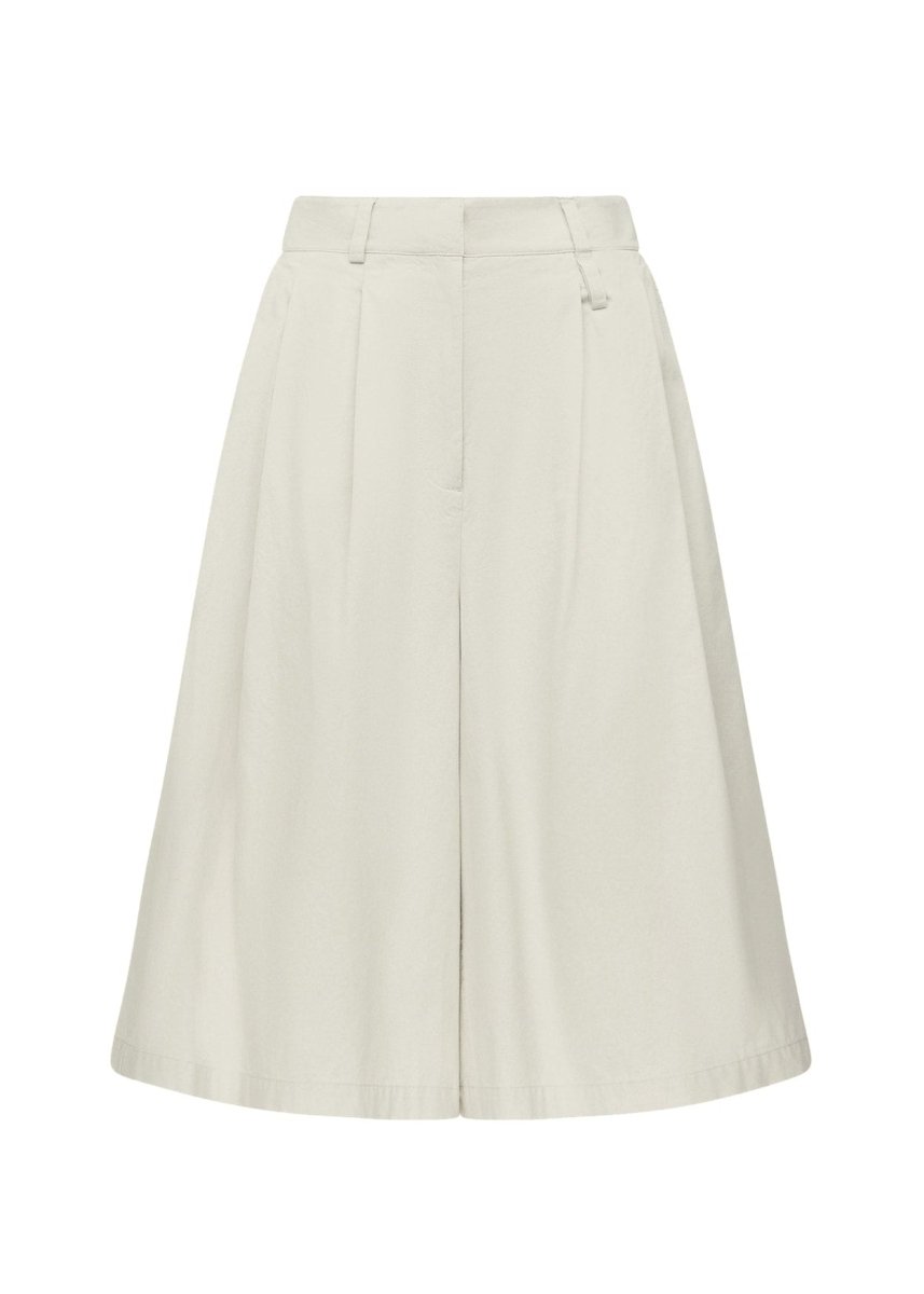 Verner Shorts in Ante White from JAC + JACK at Edito Boutique
