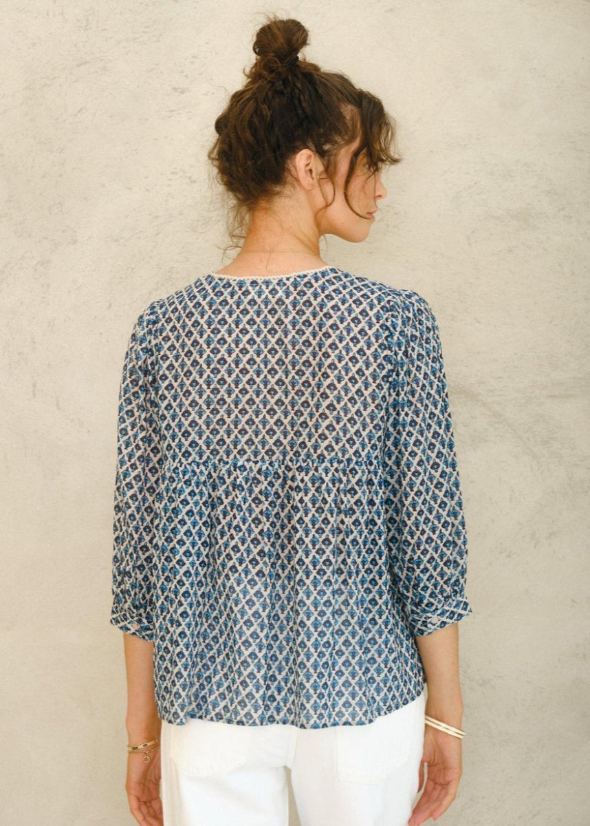 Viti Gathered Top in Blue from M.A.B.E at Edito boutique